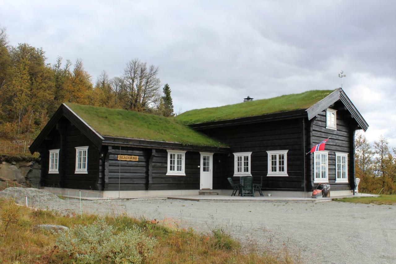 Blazerbu Four-Bedroom Chalet Myro 외부 사진