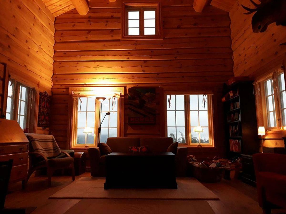 Blazerbu Four-Bedroom Chalet Myro 외부 사진