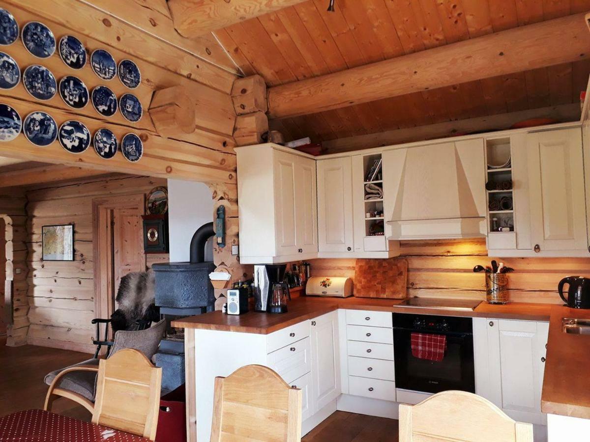 Blazerbu Four-Bedroom Chalet Myro 외부 사진