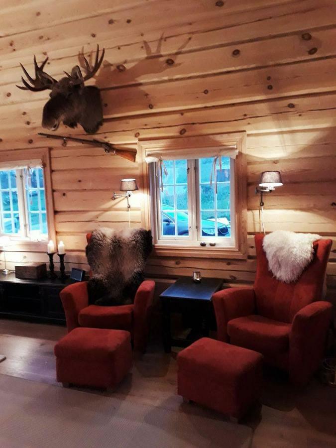 Blazerbu Four-Bedroom Chalet Myro 외부 사진